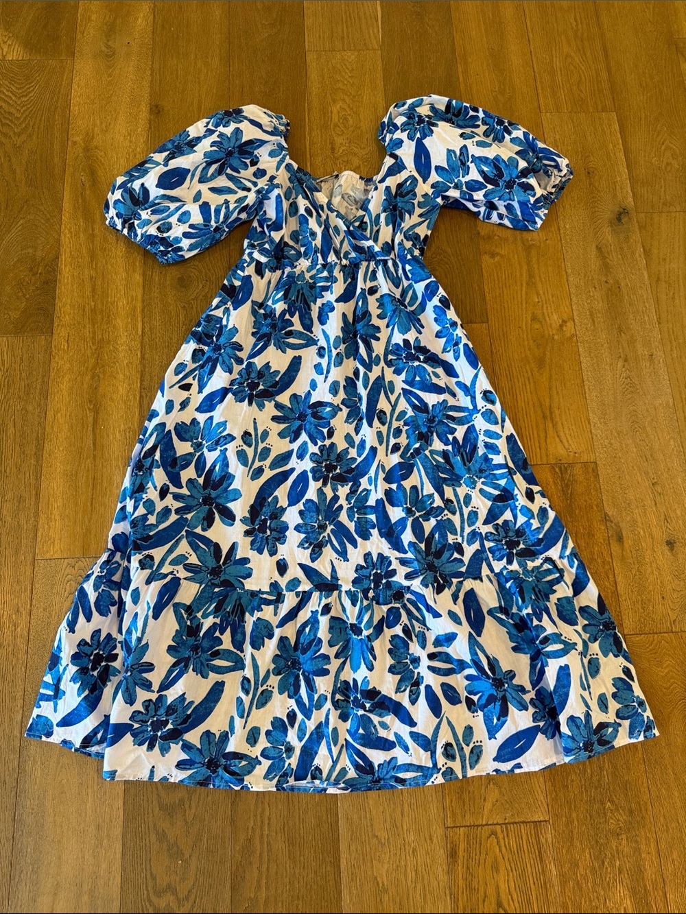 See And Be Seen Floral Puff Sleeve Midi Dress - S